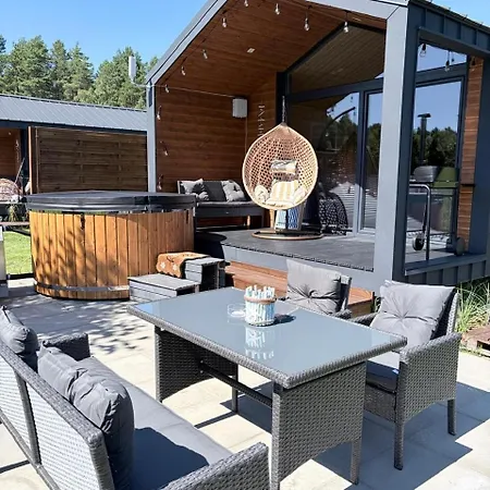 Luxury House Ferienhaus Leba